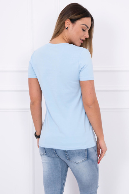  Tricou cu decoraţii