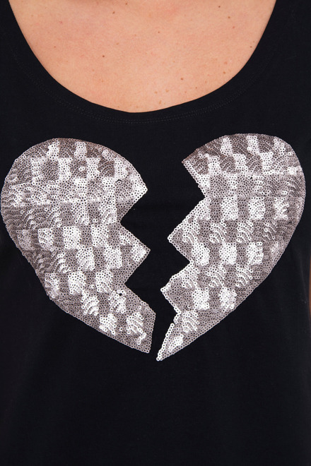  Tricou Broken Heart