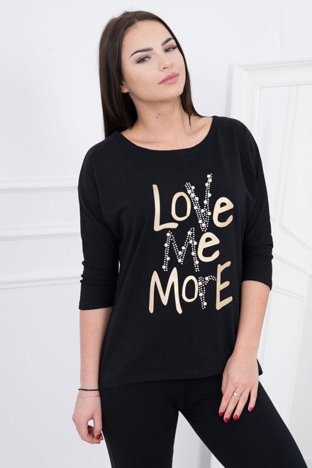  Tricou Love Me More