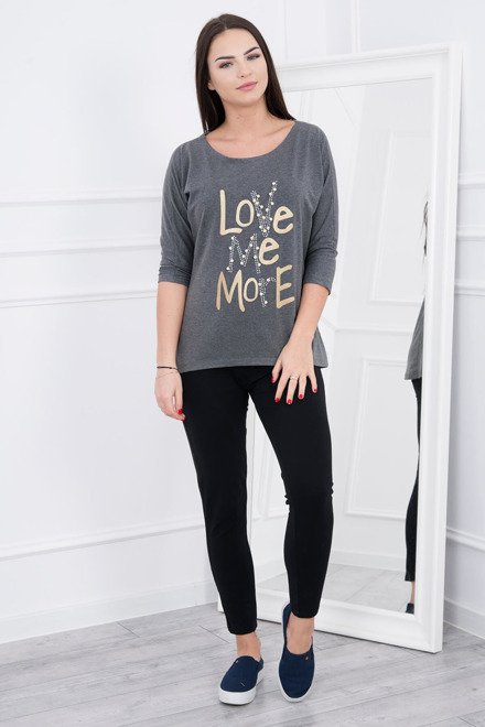  Tricou Love Me More